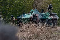 Xung đột dữ dội ở thành phố Slavyansk: máu đã đổ