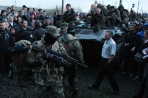 Toàn cảnh cuộc chiến giữa người biểu tình và chính phủ Ukraine tuần qua