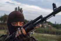 Quân đội Ukraine và lực lượng ly khai đều thiệt hại nặng