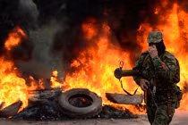 Đụng độ nảy lửa ở Slavyansk, 4 trực thăng bị bắn rơi