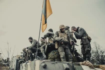 Nhờ “vitamin Biden”, Ukraine tái khởi động chiến dịch “chống khủng bố”