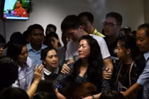 Hé lộ hướng điều tra nguyên nhân máy bay Air Asia rơi