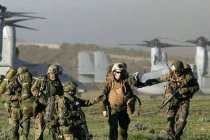 Hàn Quốc và TQ nói gì khi Nhật thay đổi hiến pháp