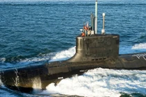 Hải quân Nga tống khứ tàu ngầm Mỹ khỏi biên giới biển