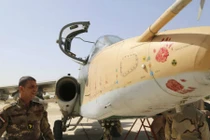 Ngoài Mỹ, ISIL còn bị nước nào không kích?