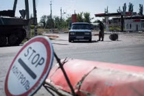 Lo Kiev bội ước, ly khai miền đông không thả tù binh