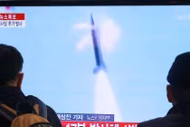 Triều Tiên liên tục phóng 5 tên lửa trong 3 ngày