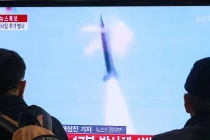 Triều Tiên liên tục phóng 5 tên lửa trong 3 ngày