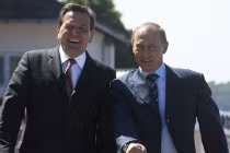 Cựu lãnh đạo phương Tây ủng hộ mạnh mẽ Tổng thống Putin