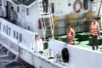 Trung Quốc xâm phạm vùng biển đảo Việt Nam, còn ngang ngược thách thức