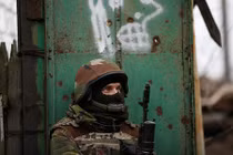 Hàng nghìn binh sĩ Ukraine tham chiến ở miền đông bị khởi tố