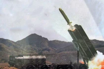 Ukraine phát triển hệ thống tên lửa "khủng" hơn Iskander của Nga?