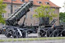 "Nga chỉ bảo vệ lợi ích, không tấn công phương Tây"