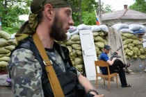 Ukraine tấn công ác liệt vào Mariupol