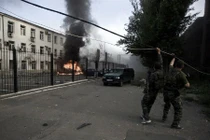 Xung đột Ukraine “vượt ngoài tầm kiểm soát“