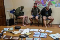 Gương mặt 3 lính đặc nhiệm Alpha bị tự vệ Donetsk bắt giữ