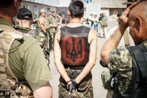 Các tiểu đoàn tình nguyện "quậy": Ông Petro Poroshenko bất lực?