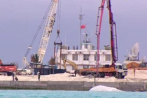 Phóng viên BBC vạch trần Trung Quốc xây dựng trái phép ở Trường Sa