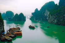 Việt Nam lọt top 10 điểm đến tuyệt nhất cho dân phượt