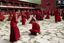 Chư Tăng Sikkim bỏ phiếu bầu vị Lạt-ma đại diện