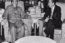 Chu Ân Lai và Nixon trước giải pháp về chiến tranh VN 