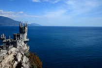 Lâu đài nổi tiếng ở Crimea có nguy cơ đổ sụp xuống biển