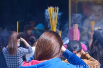 Chùm ảnh: Rằm này ở chùa...