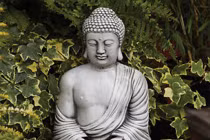 Có nên thay tượng Phật?