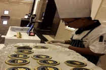 Khét lẹt tiệc đại gia ở Hà Nội, TP HCM