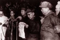 Mao Trạch Đông 3 lần thoát chết trên đường tàu