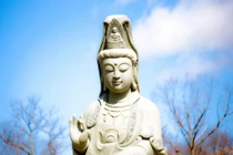 Bồ-tát biết lắng nghe