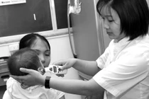 Phân biệt co giật do sốt và động kinh