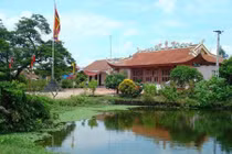 Ngược dòng tìm ông tổ trấn yểm