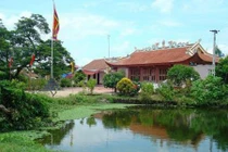 Ngược dòng tìm ông tổ trấn yểm