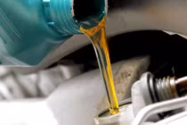 Dầu nhờn kém chất lượng “phá” xe như thế nào?