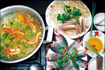 Lẩu cá rô, bông súng chữa yếu sinh lý