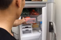 Tủ lạnh bị mốc, làm thế nào?