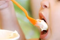 Ăn phô mai, váng sữa sao cho đúng?