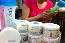 Kem tẩy tế bào da chết diệt cả da non