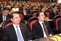 Làm luật không phải... làm văn!