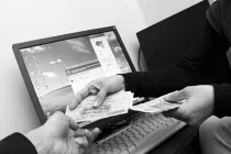 Chống tham nhũng: Buồn và bế tắc