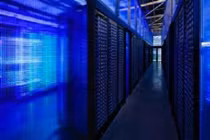 Khám phá phòng máy chủ quyền lực của Facebook