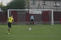 Cú sút penalty hài hước nhất lịch sử bóng đá