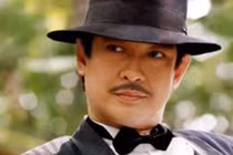 Tại sao Chánh Tín ngửa tay xin tiền thiên hạ?