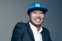 Đạo diễn Dũng khùng "tự ti" về nhan sắc