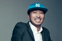 Đạo diễn Dũng khùng "tự ti" về nhan sắc