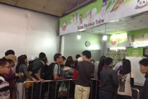 Hàng quán “chặt chém” kinh hoàng ngày Tết ở Hà Nội