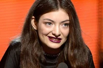 Lorde chiến thắng 2 đề cử Grammy