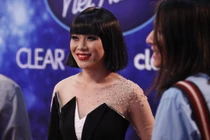 Mỹ Tâm chọc phá với kiểu tóc lạ mắt