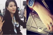 Nữ biên tập viên VTV xinh đẹp, nổi tiếng chơi hàng hiệu